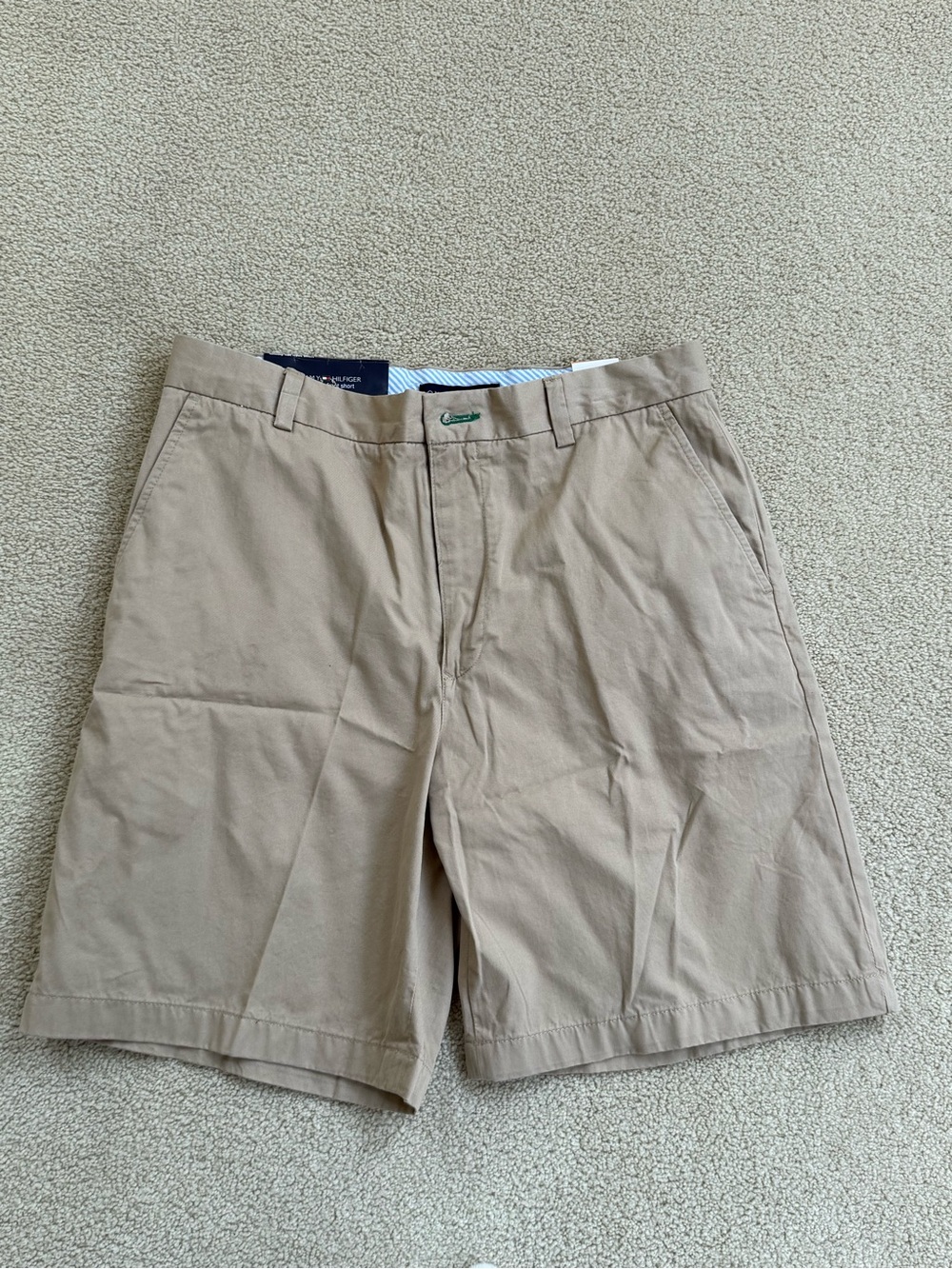 Tommy Hilfiger Men’s Tan Flat-Front Chino Shorts